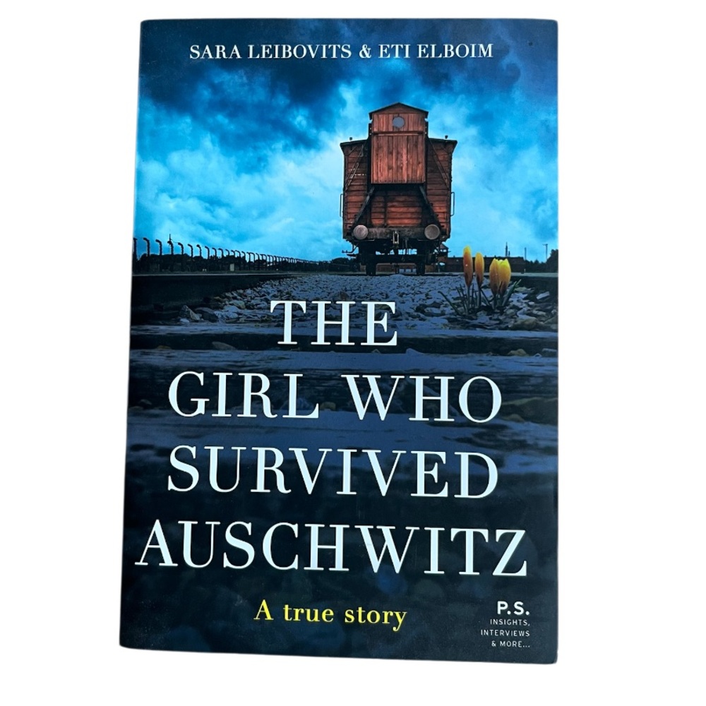 🌟3/$25 🌟The Girl Who Survived Auschwitz Book